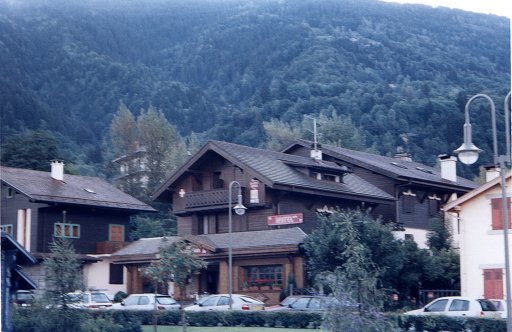 Photographie de l'htel de l'entre deux gares